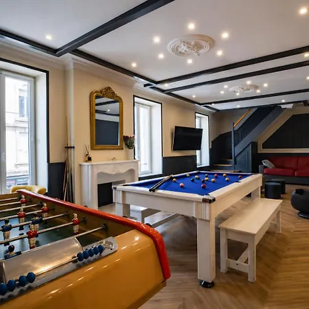 Mega Billard Baby Foot Option Escape Game 5min De La Gare Daire